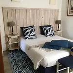 بيت ضيافة Ambrosia 3*