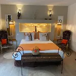 Ambrosia 3*