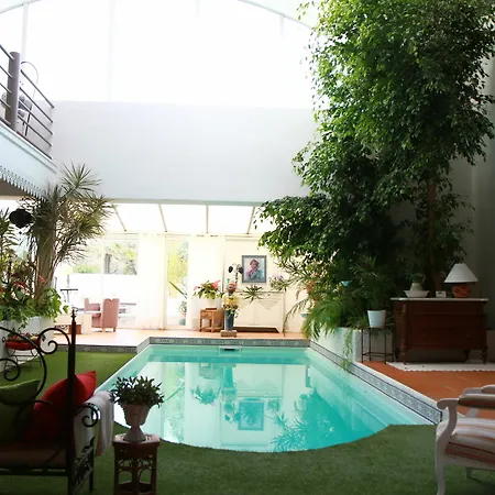 Chambre D'Hotes Villa Ambrosia Et Spa Guest house
