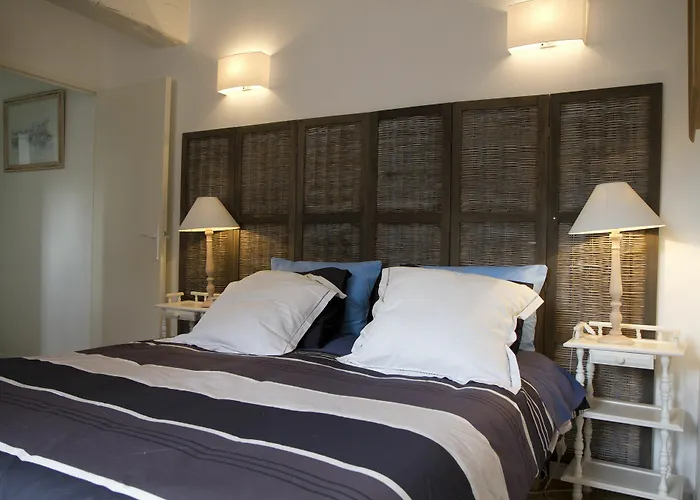 D'hotes Ambrosia Et Narbonne