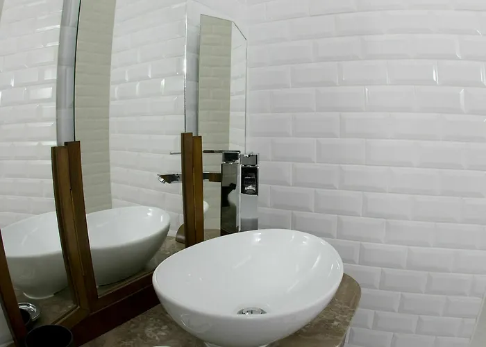 D'hotes Ambrosia Et 3* Narbonne