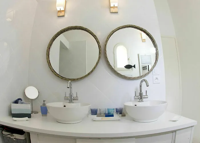 D'hotes Ambrosia Et 3* Narbonne